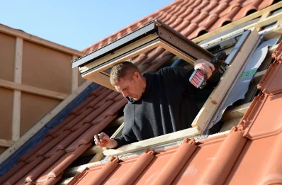 Pose de fenêtres de toit Velux à Tubersent